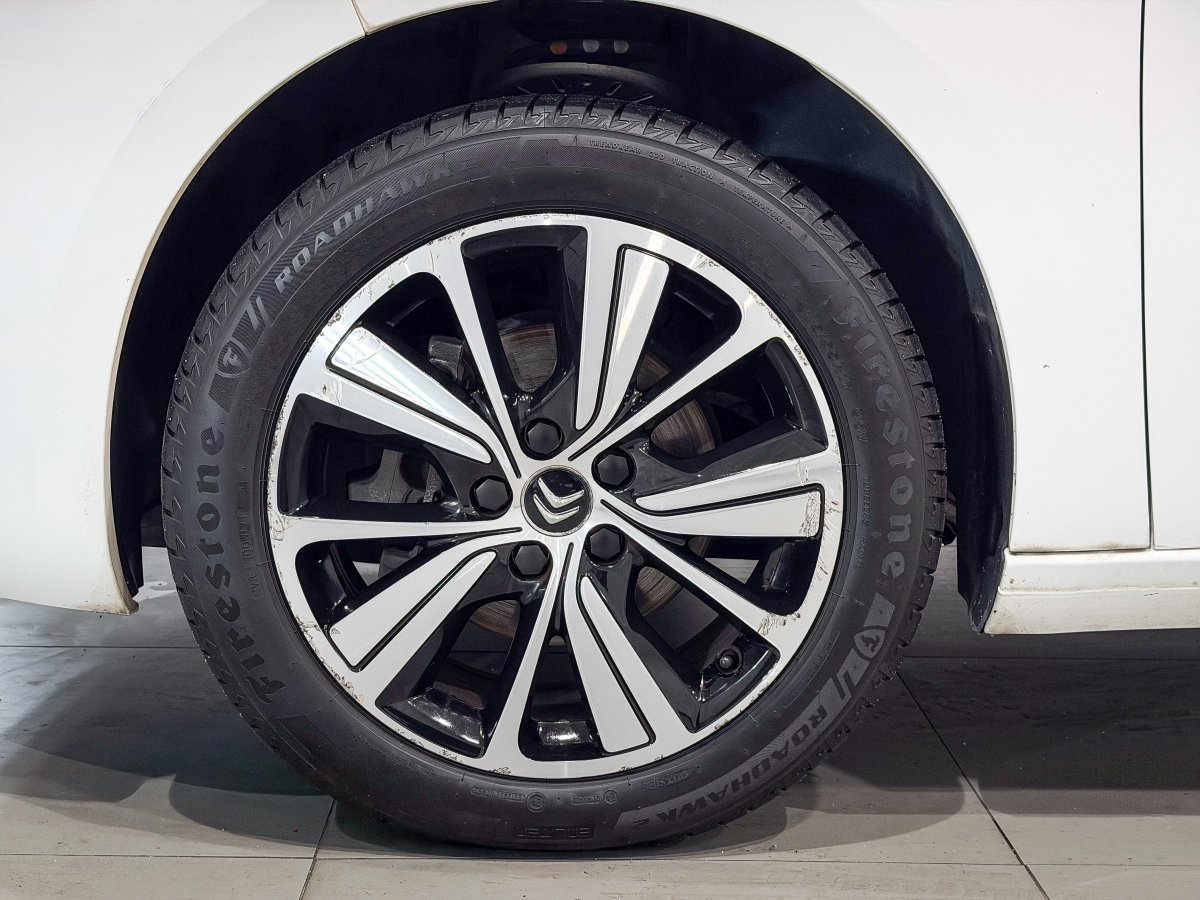 Foto Citroen Grand C4 Spacetourer 1.2 26