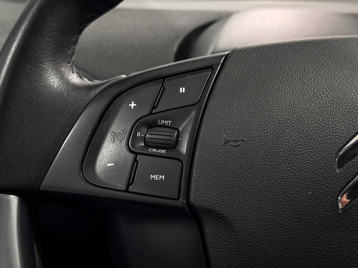 Foto Citroen Grand C4 Spacetourer 1.2 21