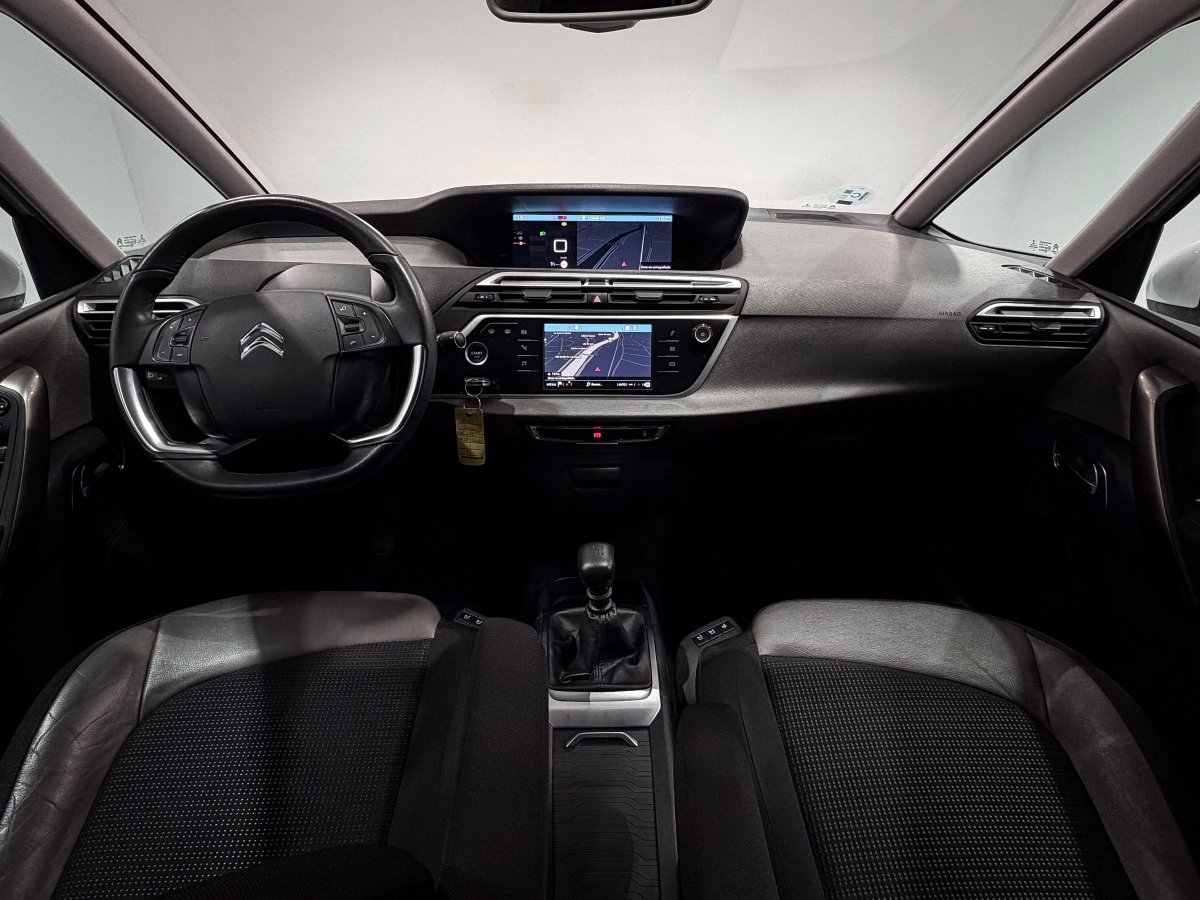 Foto Citroen Grand C4 Spacetourer 1.2 19