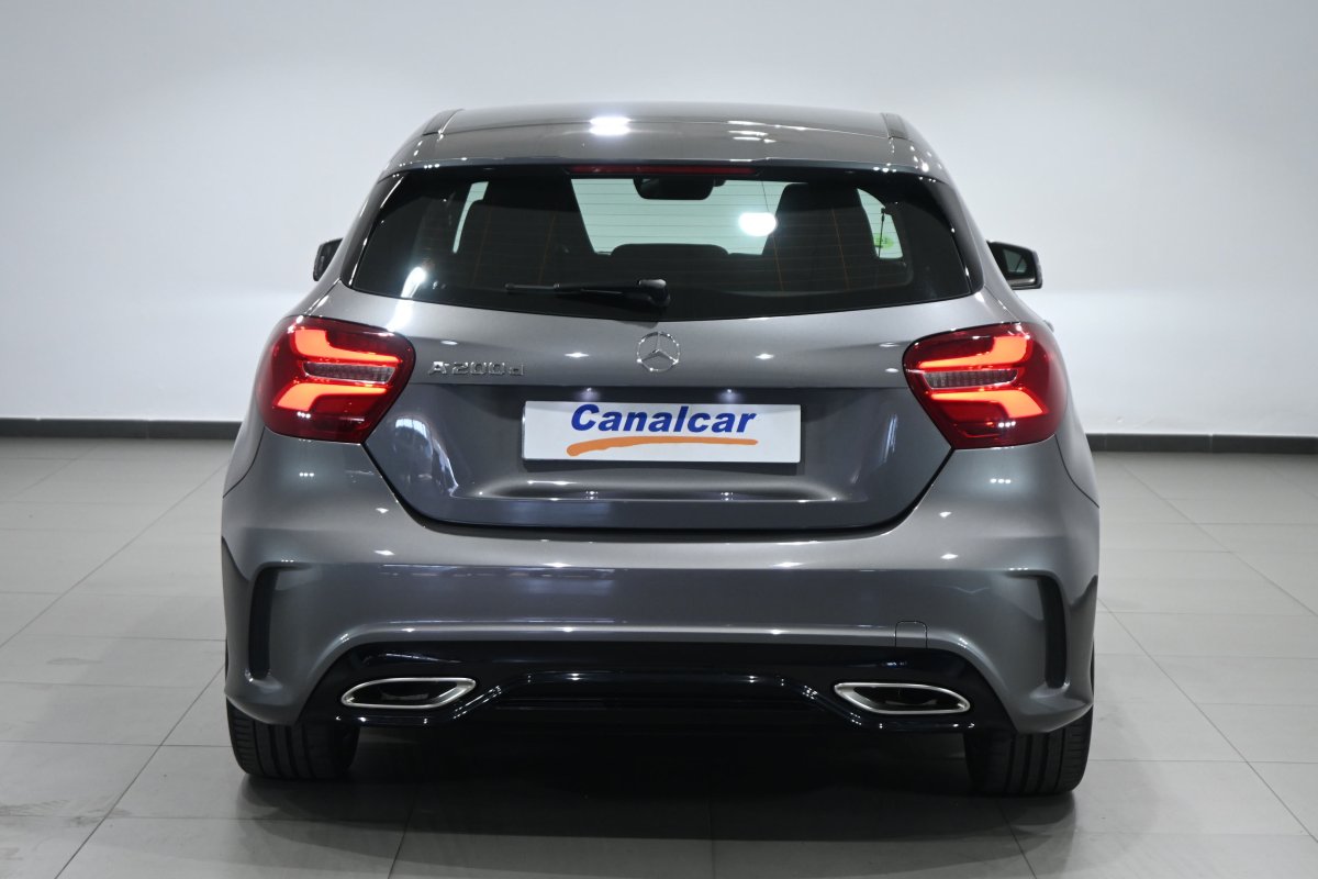 Foto Mercedes-Benz A 5