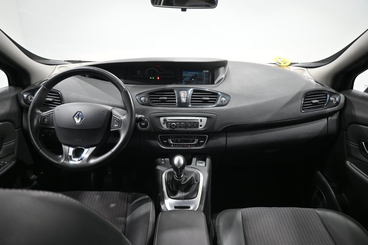 Foto Renault Grand Scenic 16