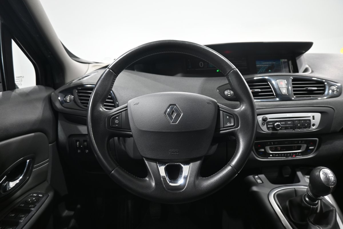Foto Renault Grand Scenic 17