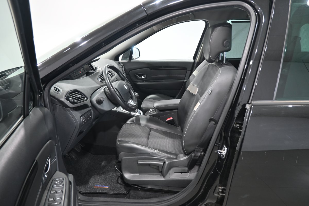 Foto Renault Grand Scenic 8