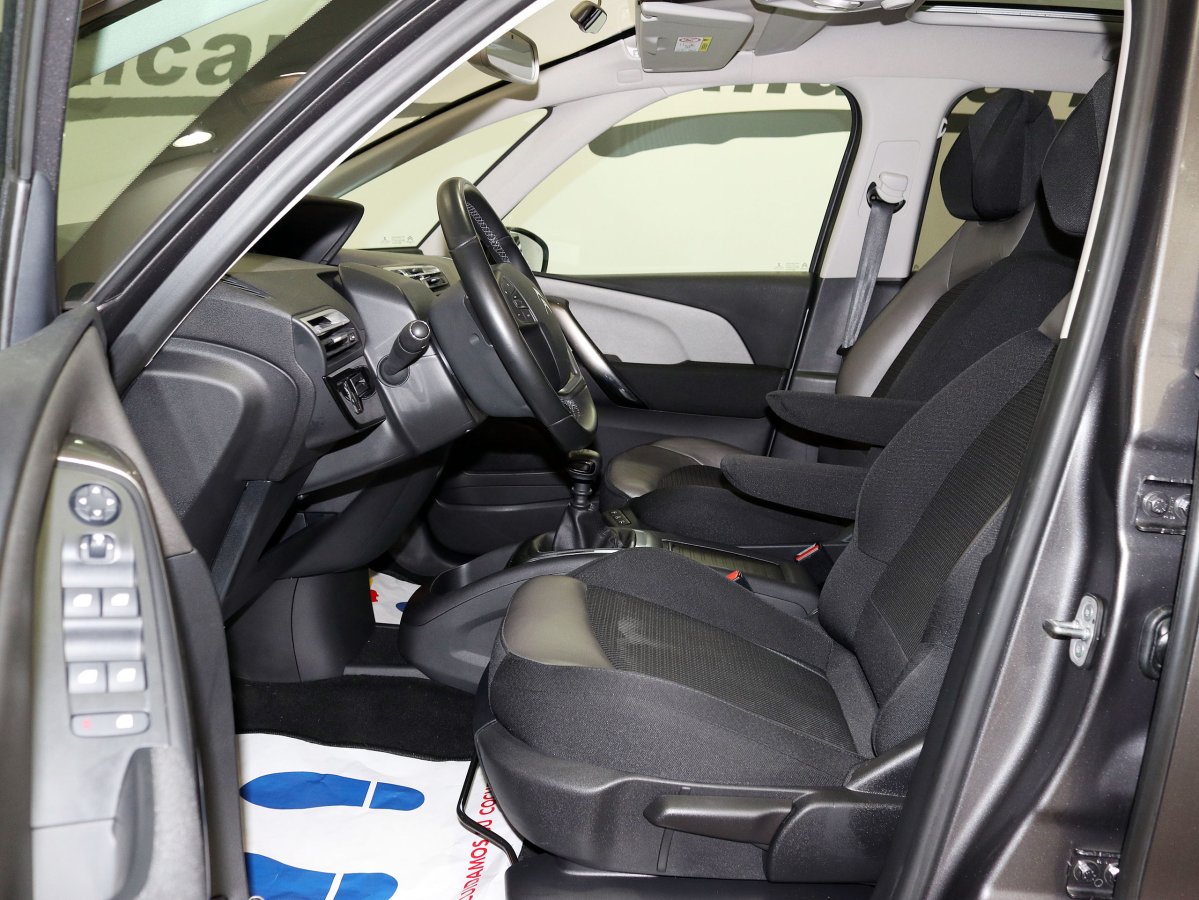 Foto Citroen C4 Spacetourer 15