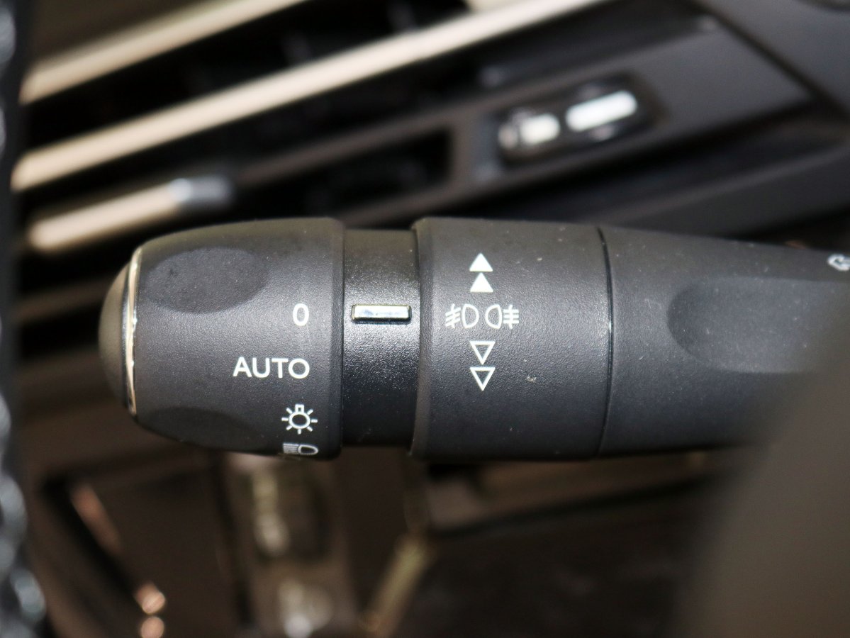 Foto Citroen C4 Spacetourer 33