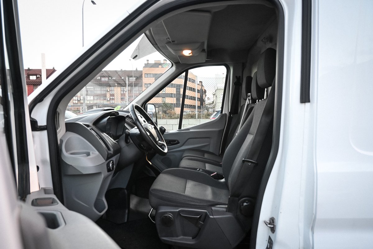 Foto Ford Transit 4