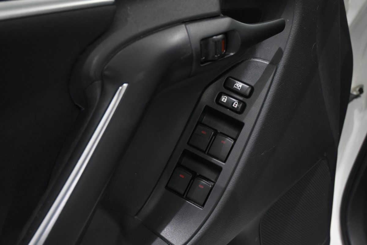 Foto Toyota Verso 28