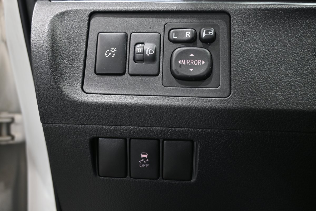 Foto Toyota Verso 27