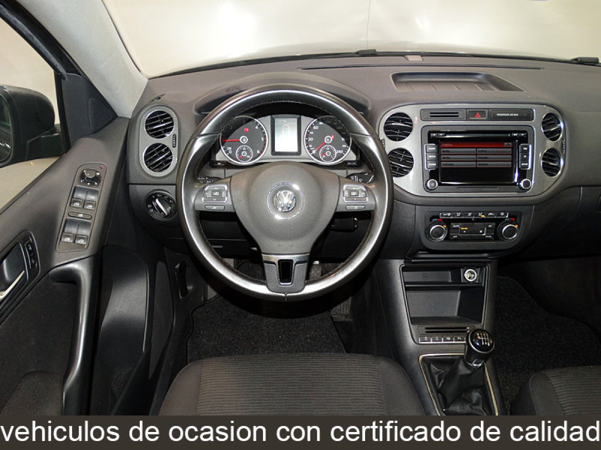 Foto Volkswagen Tiguan 19