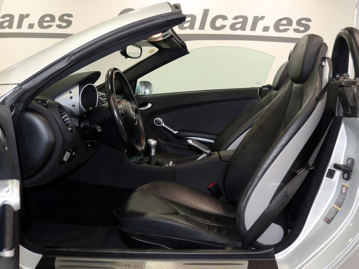 Foto Mercedes-Benz SLK 200 13