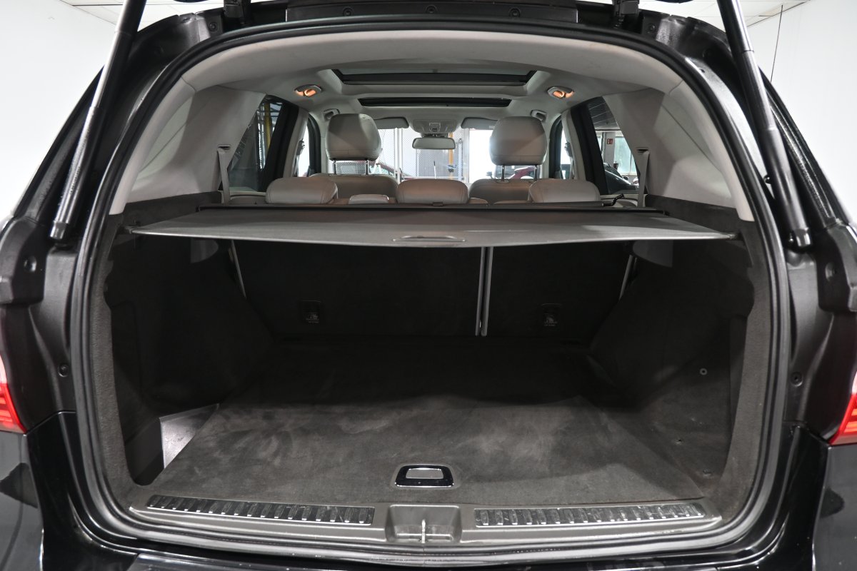 Foto Mercedes-Benz ML 8