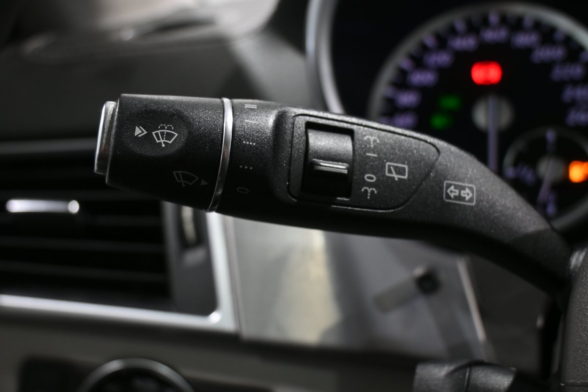 Foto Mercedes-Benz ML 25