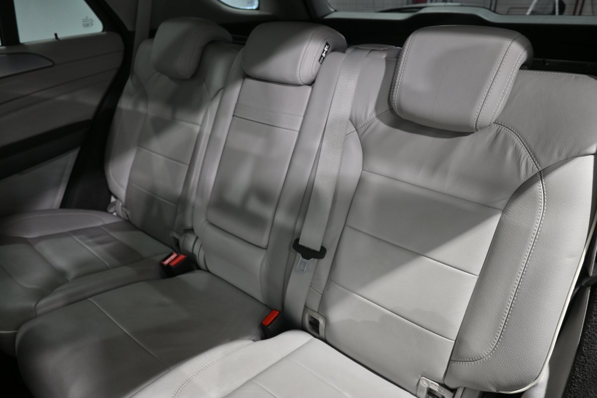 Foto Mercedes-Benz ML 13