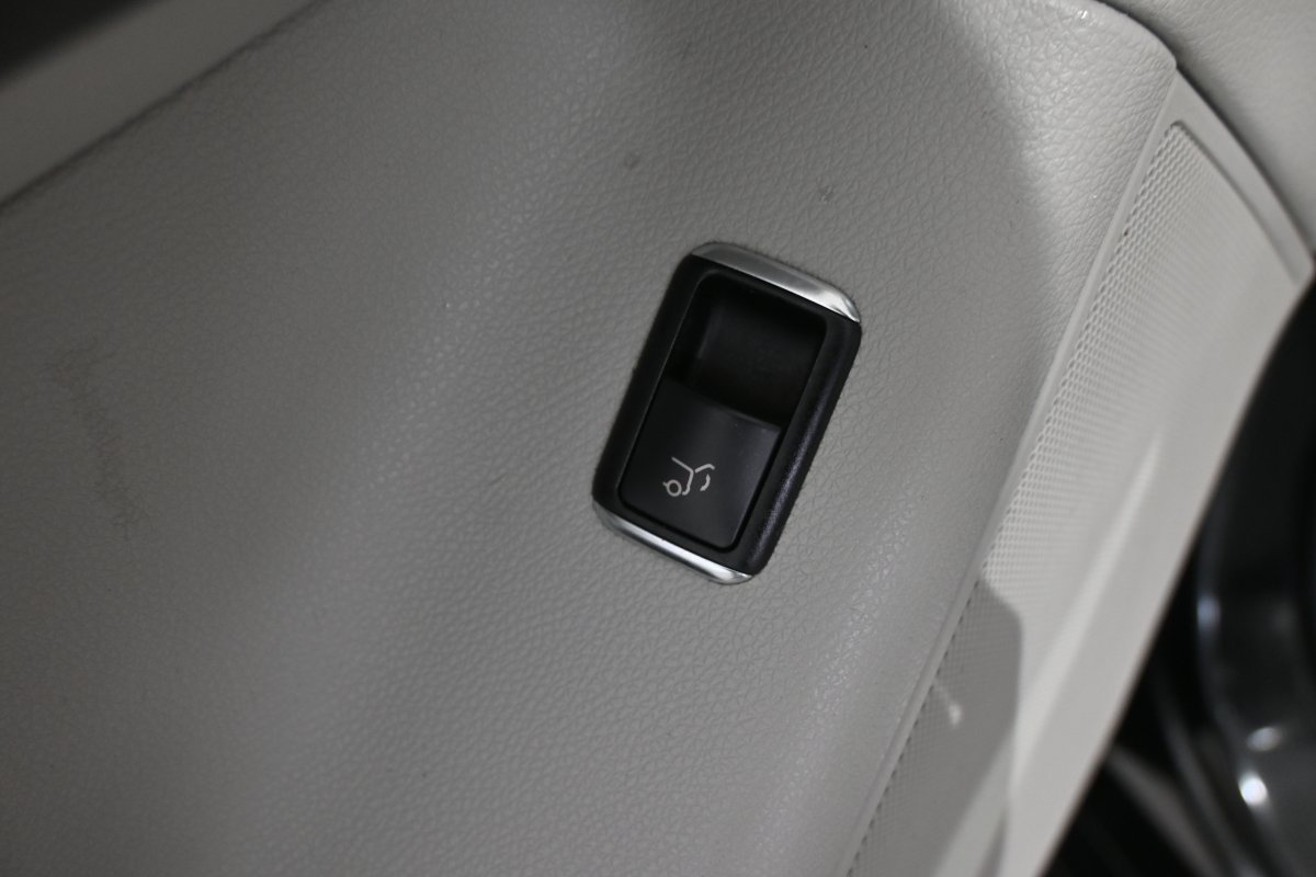 Foto Mercedes-Benz ML 31