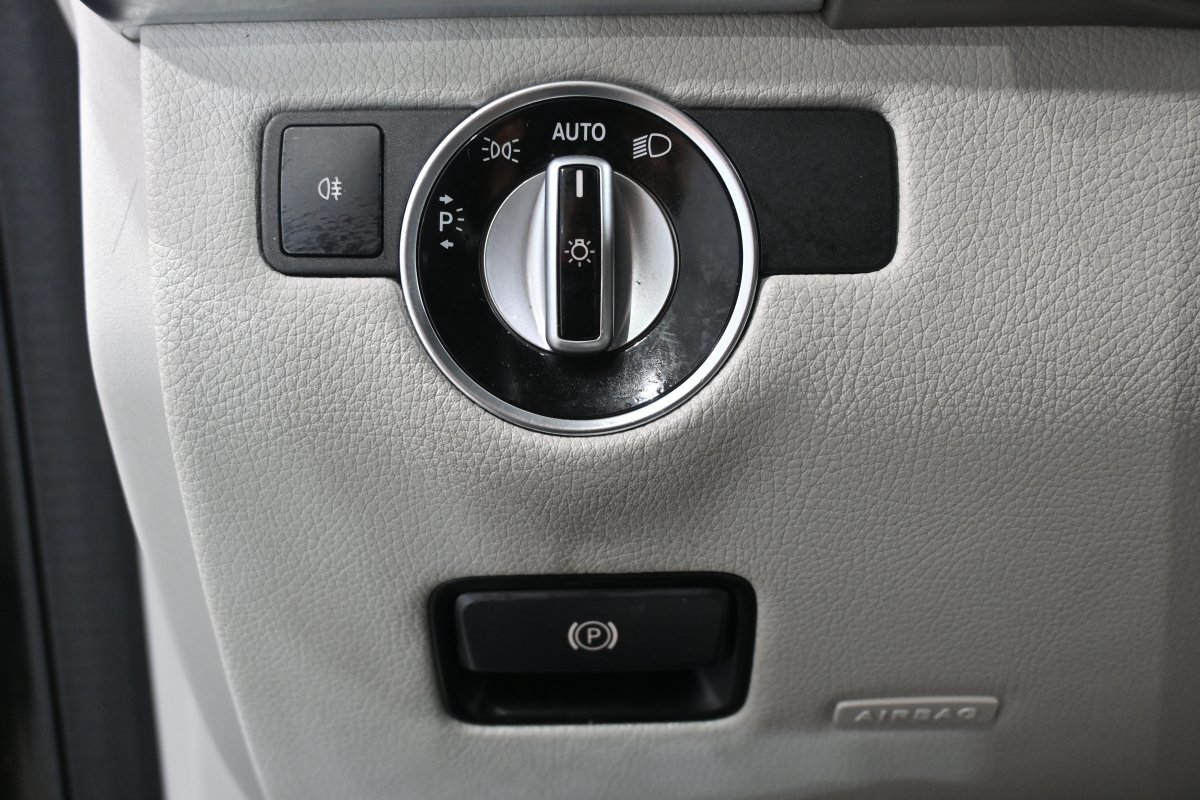 Foto Mercedes-Benz ML 29