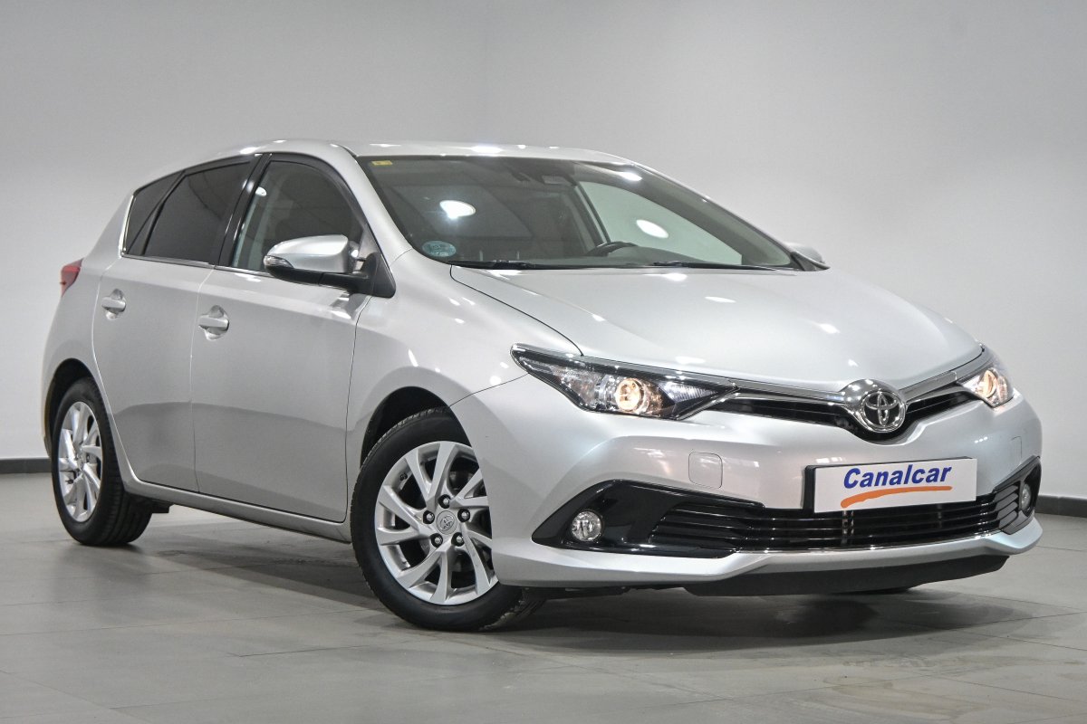 Foto Toyota Auris 3