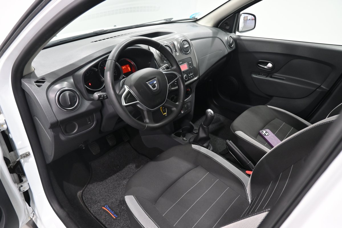Foto Dacia Sandero 9