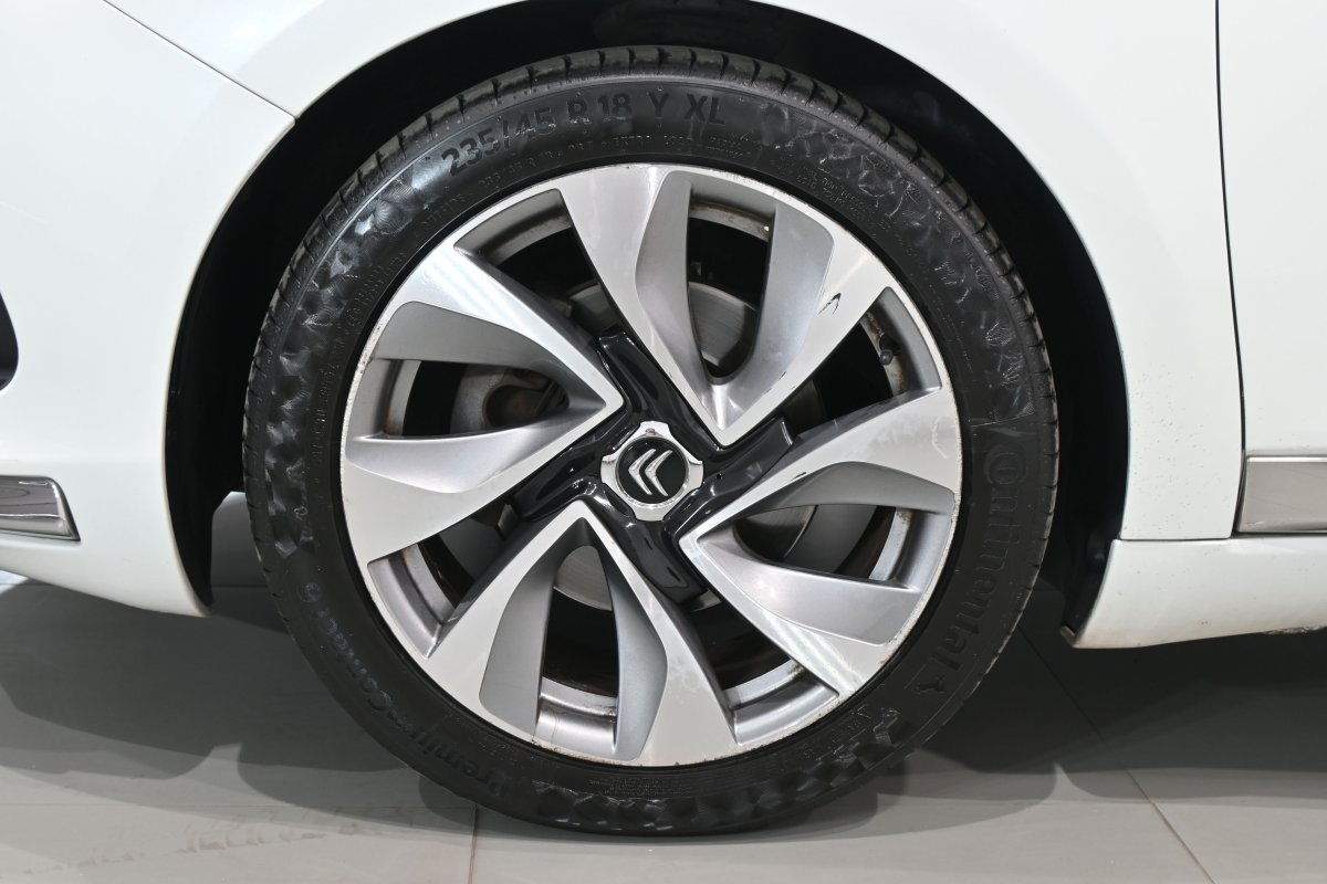 Foto Citroen DS5 29