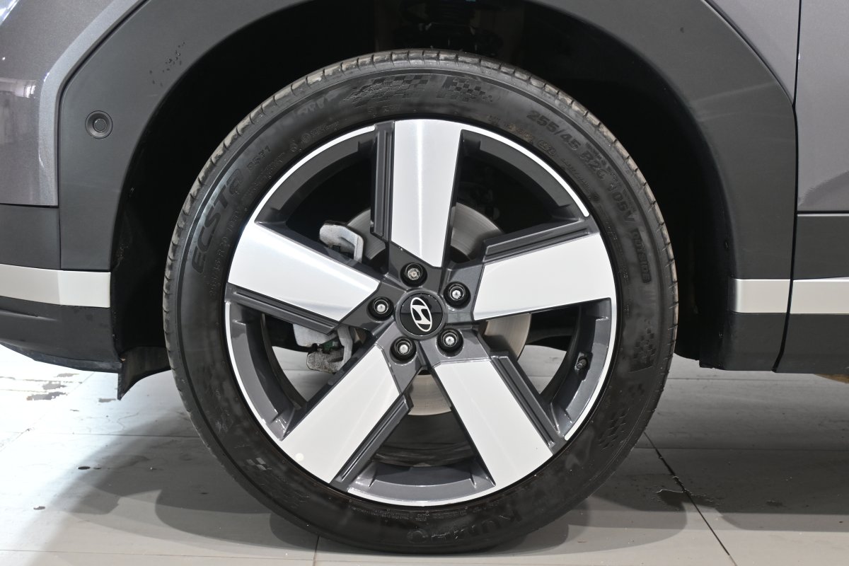 Foto Hyundai Santa 36