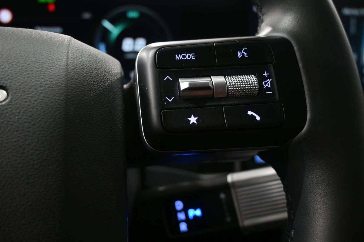 Foto Hyundai Santa 26