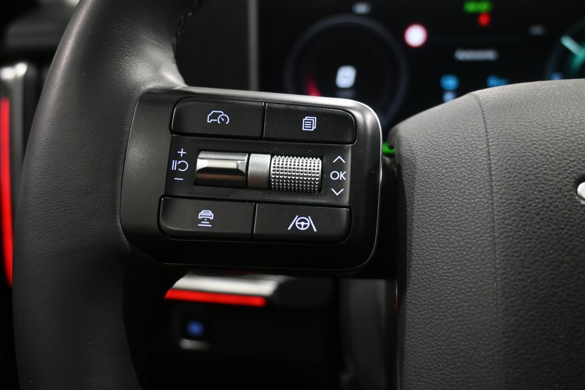 Foto Hyundai Santa 25