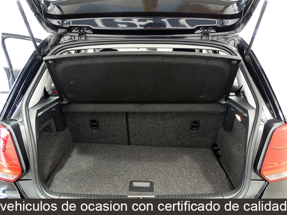 Foto Volkswagen Polo 14