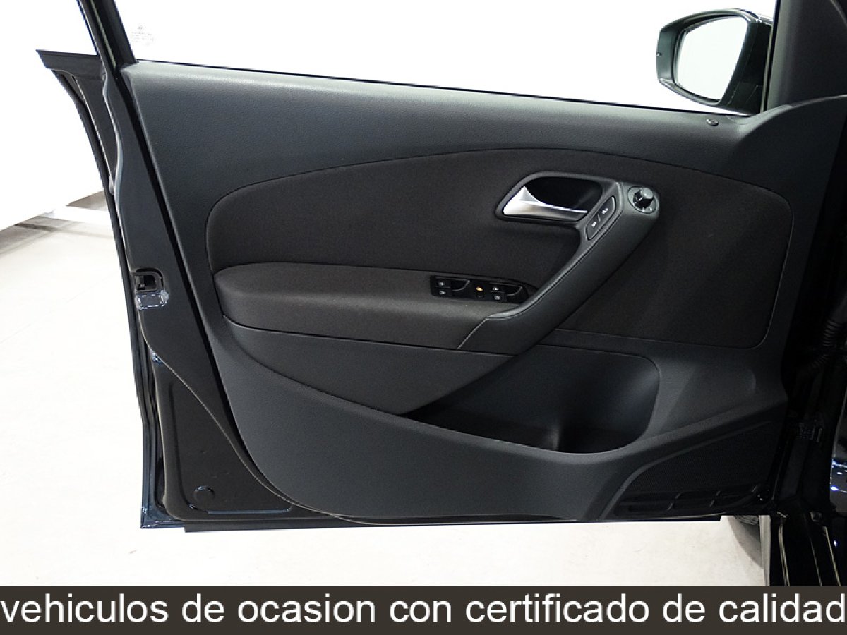 Foto Volkswagen Polo 18