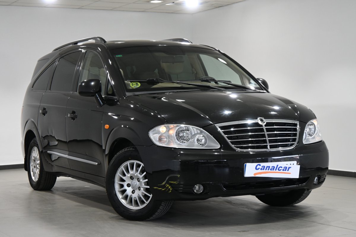 Foto Ssangyong Rodius 3