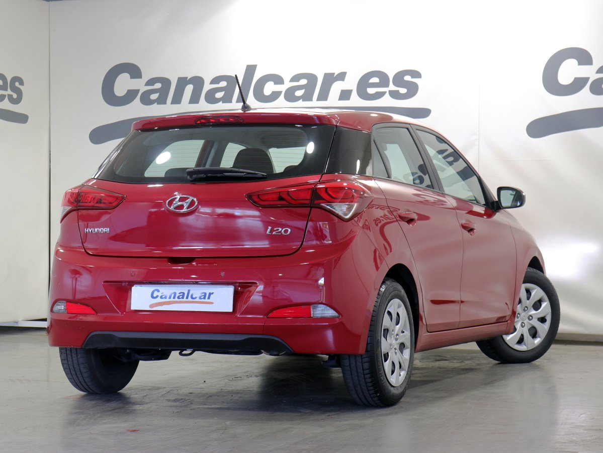 Foto Hyundai i20 4