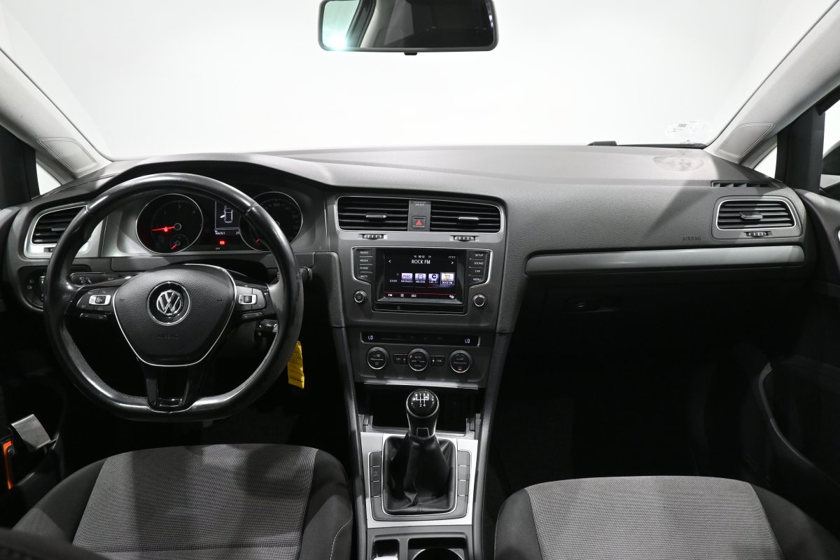 Foto Volkswagen Golf 17