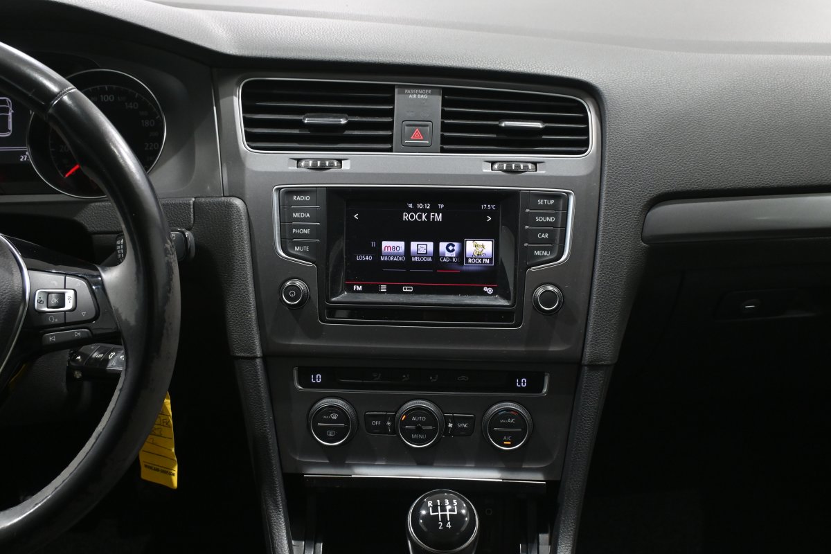 Foto Volkswagen Golf 14