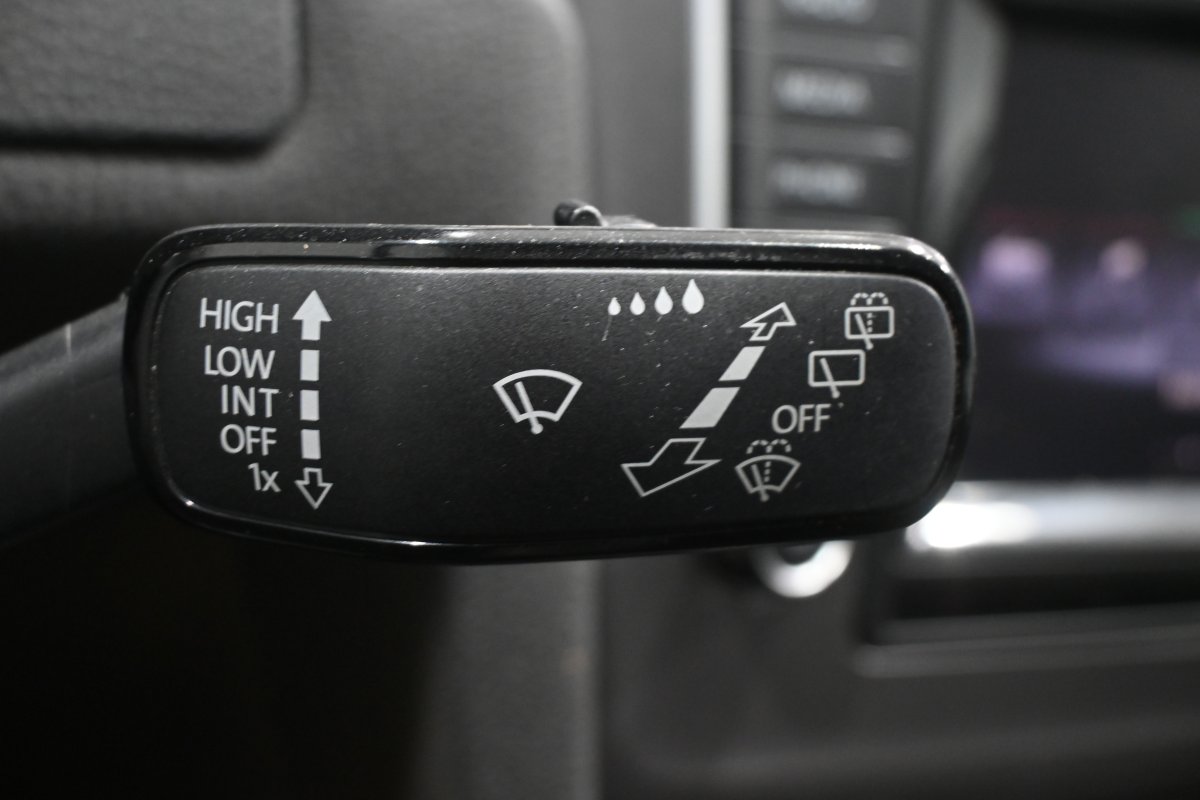 Foto Volkswagen Golf 21