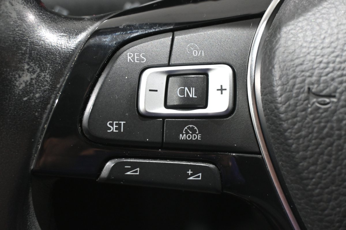 Foto Volkswagen Golf 22