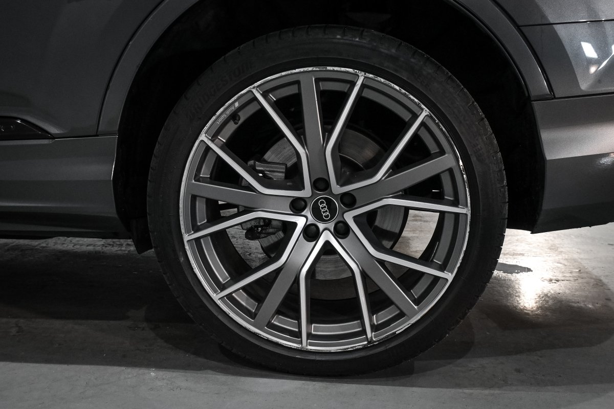 Foto Audi Q7 43