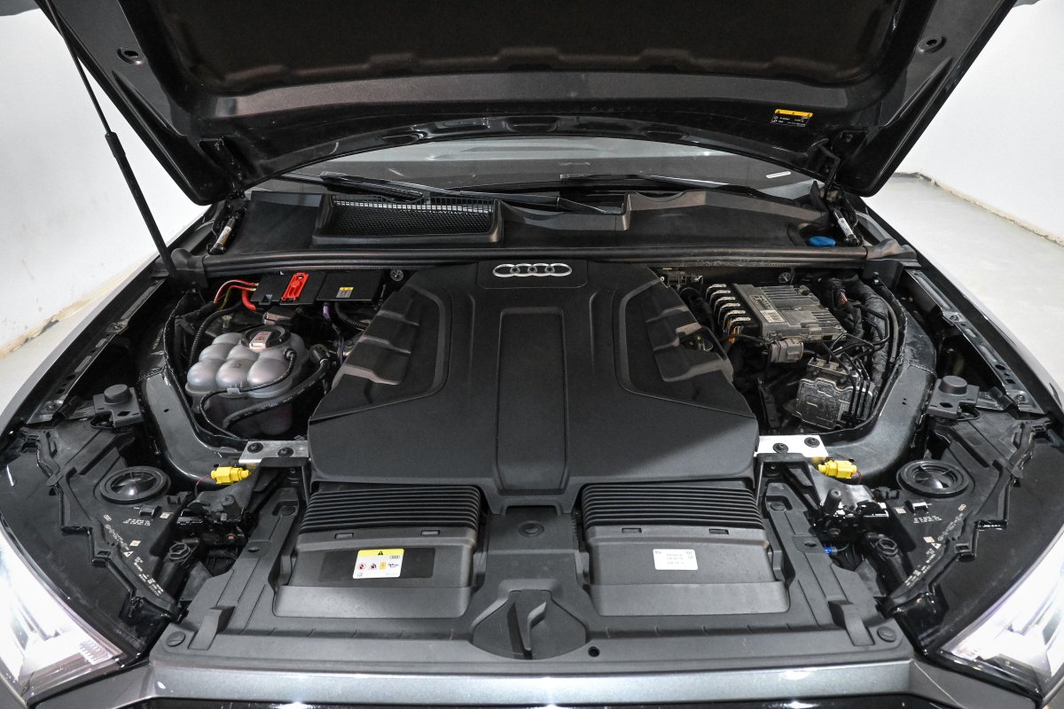 Foto Audi Q7 8
