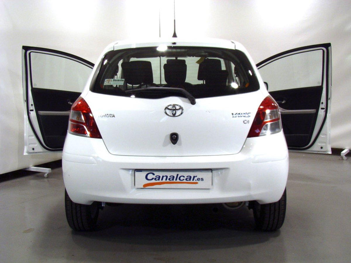 Foto Toyota Yaris 18