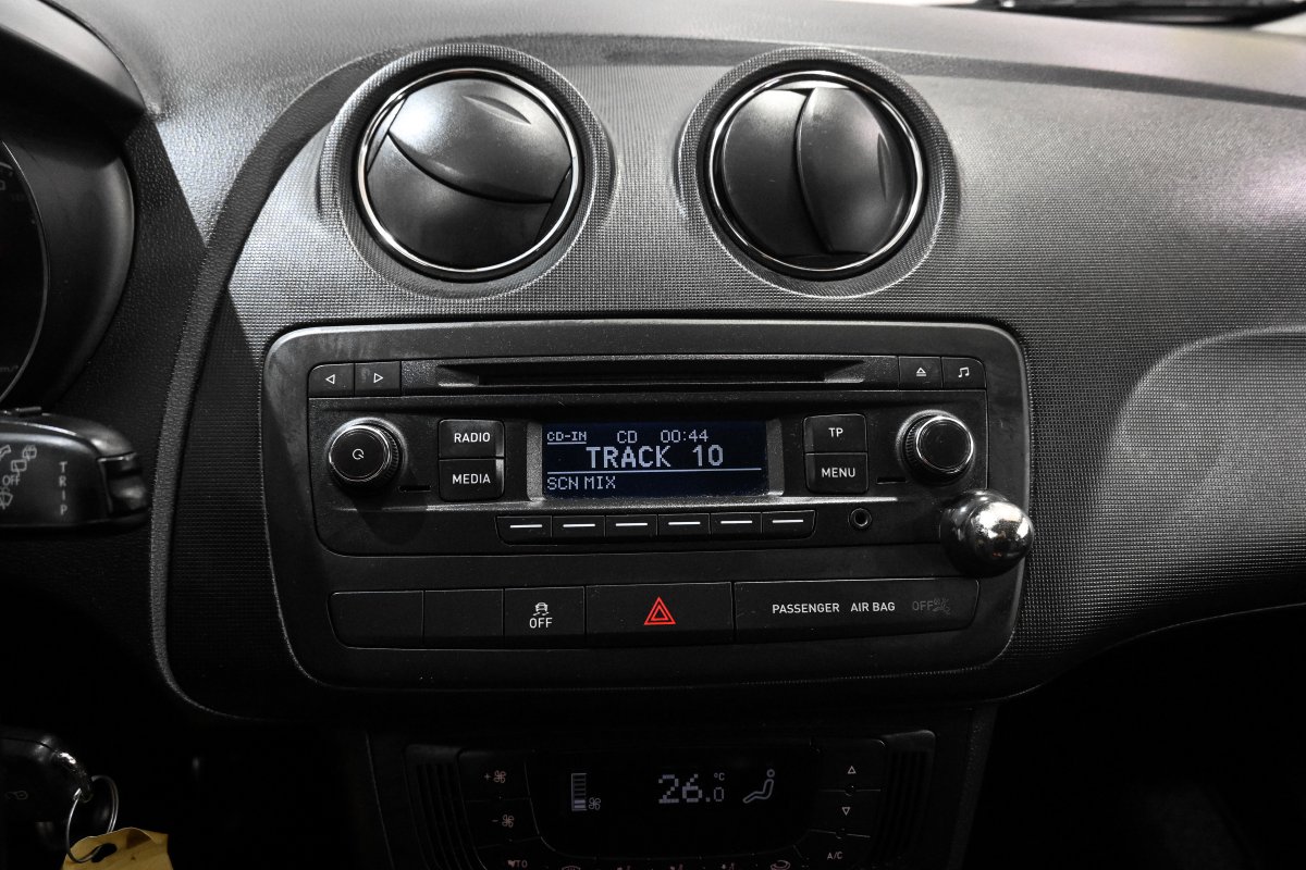 Foto Seat Ibiza 15