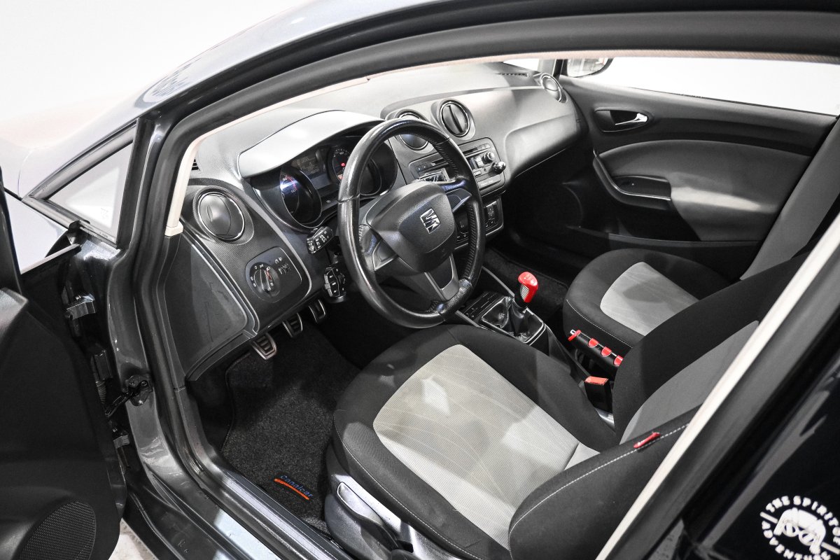 Foto Seat Ibiza 12