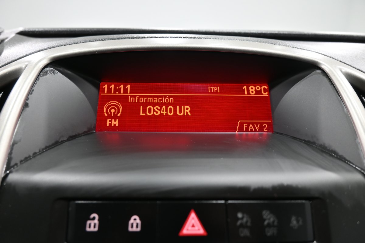 Foto Opel Astra 15