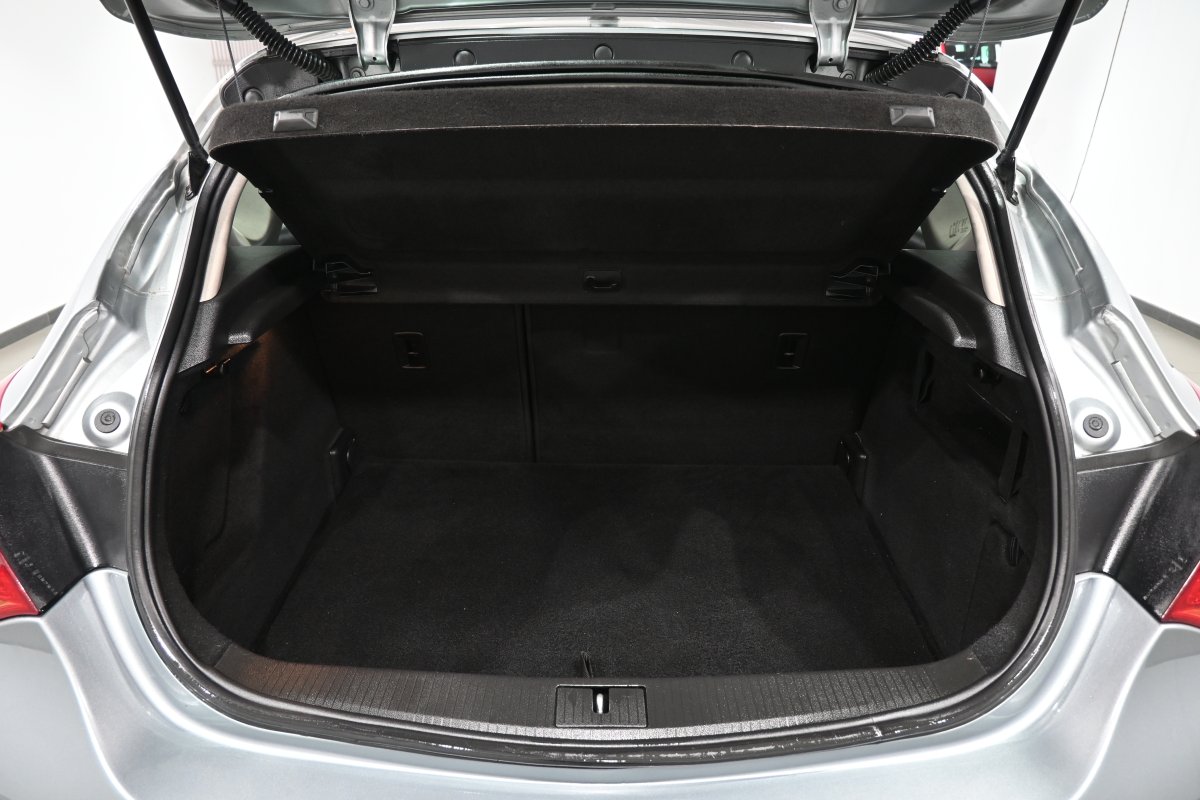 Foto Opel Astra 8