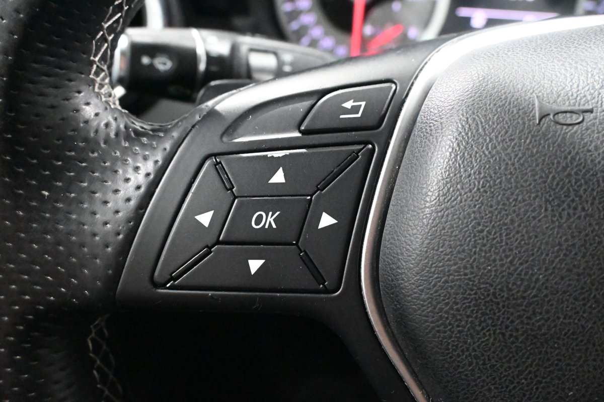 Foto Mercedes-Benz A 19