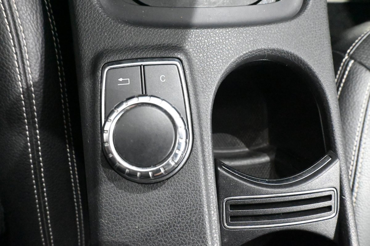 Foto Mercedes-Benz A 14