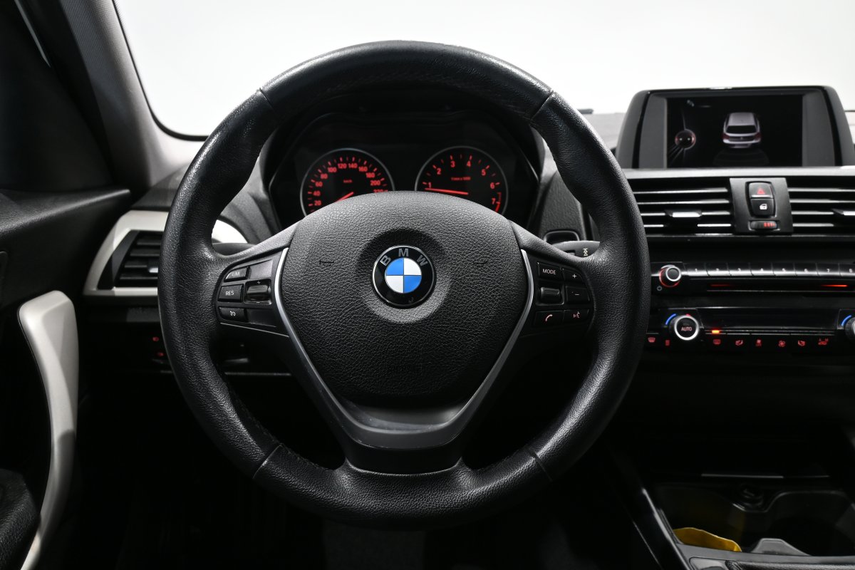 Foto Bmw 116i 19
