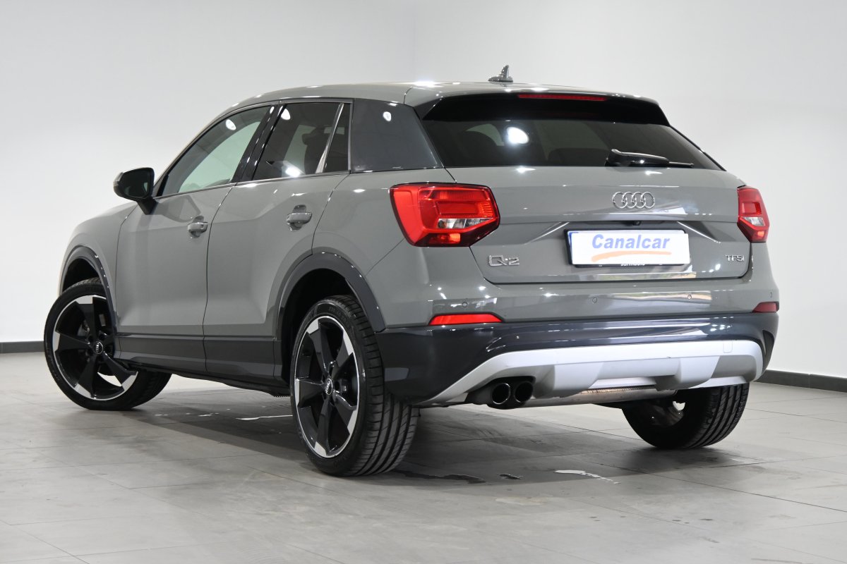 Foto Audi Q2 6