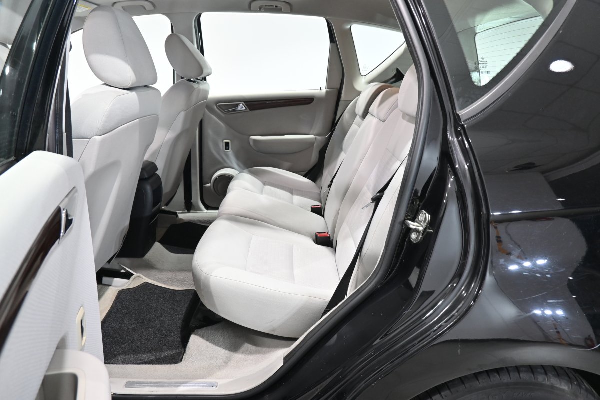 Foto Mercedes-Benz A 11