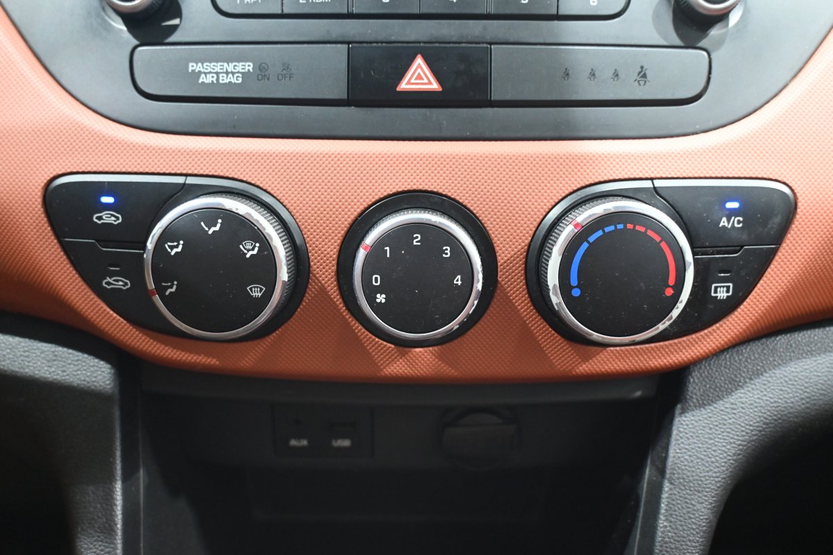 Foto Hyundai i10 15
