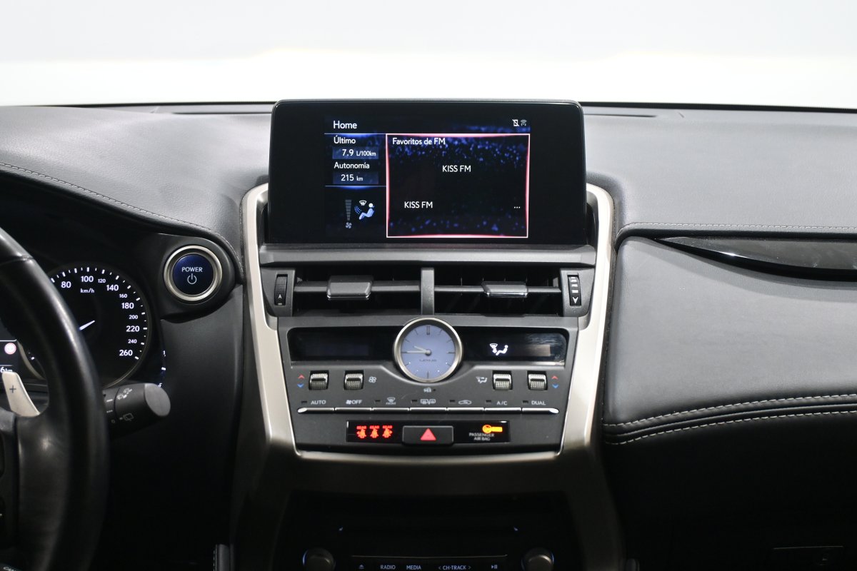 Foto Lexus NX 14