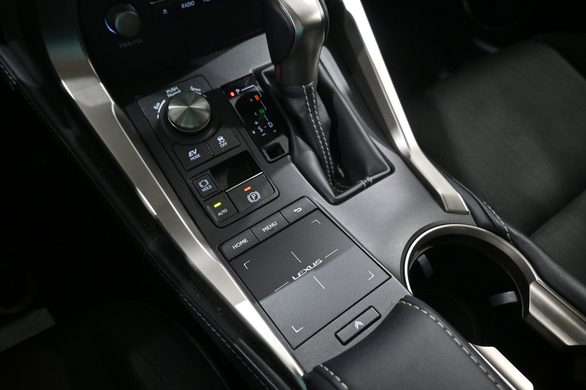Foto Lexus NX 20