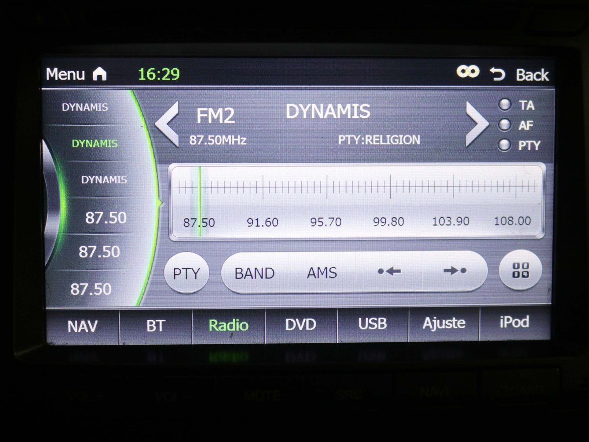 Foto Ssangyong Rodius 17