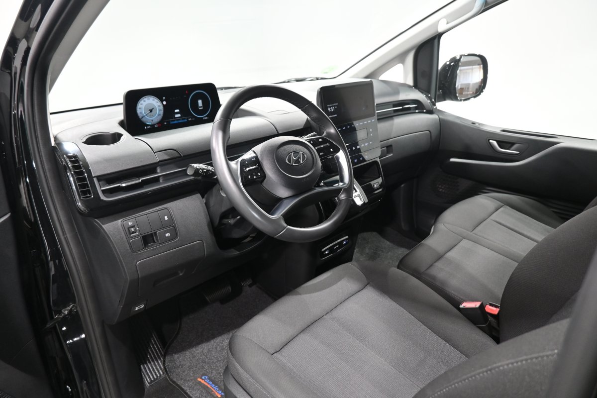 Foto Hyundai STARIA 10